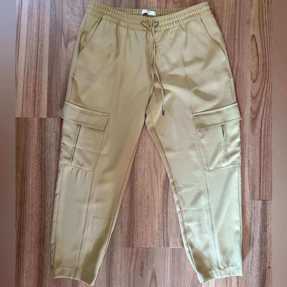 Banana Republic Men’s Cargo Joggers